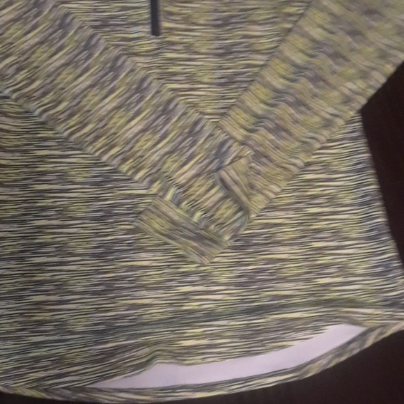 Pullover workout jacket - Picture 4 of 4