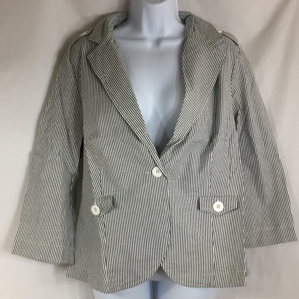 Pinstriped Blazer in Black and White Size L NWOT