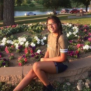 Meet your Posher, Nataly