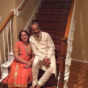 Meet your Posher, Manju