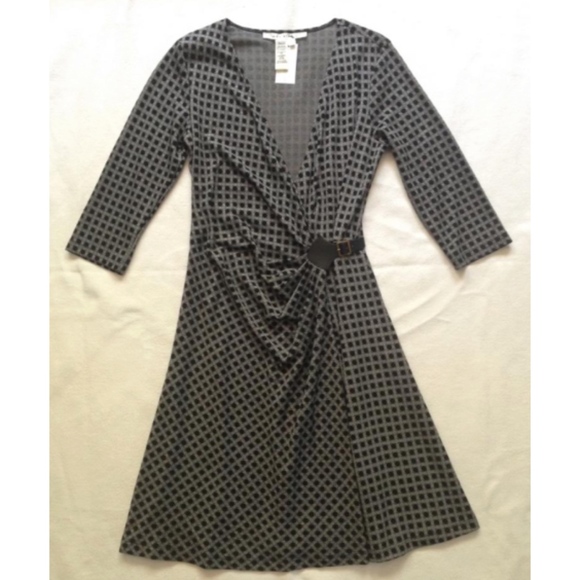 New - Max Studio Faux Wrap with Buckle Black Dress - Picture 1 of 3
