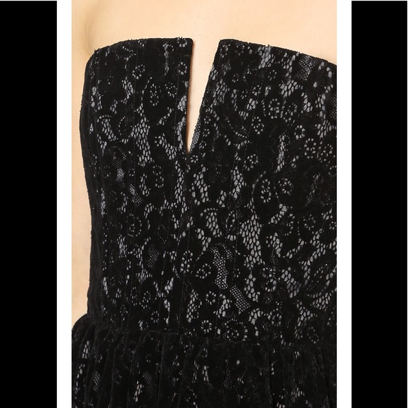 PROM! Alice+Olivia Lace Bustier Black Evening Gown - Picture 5 of 5