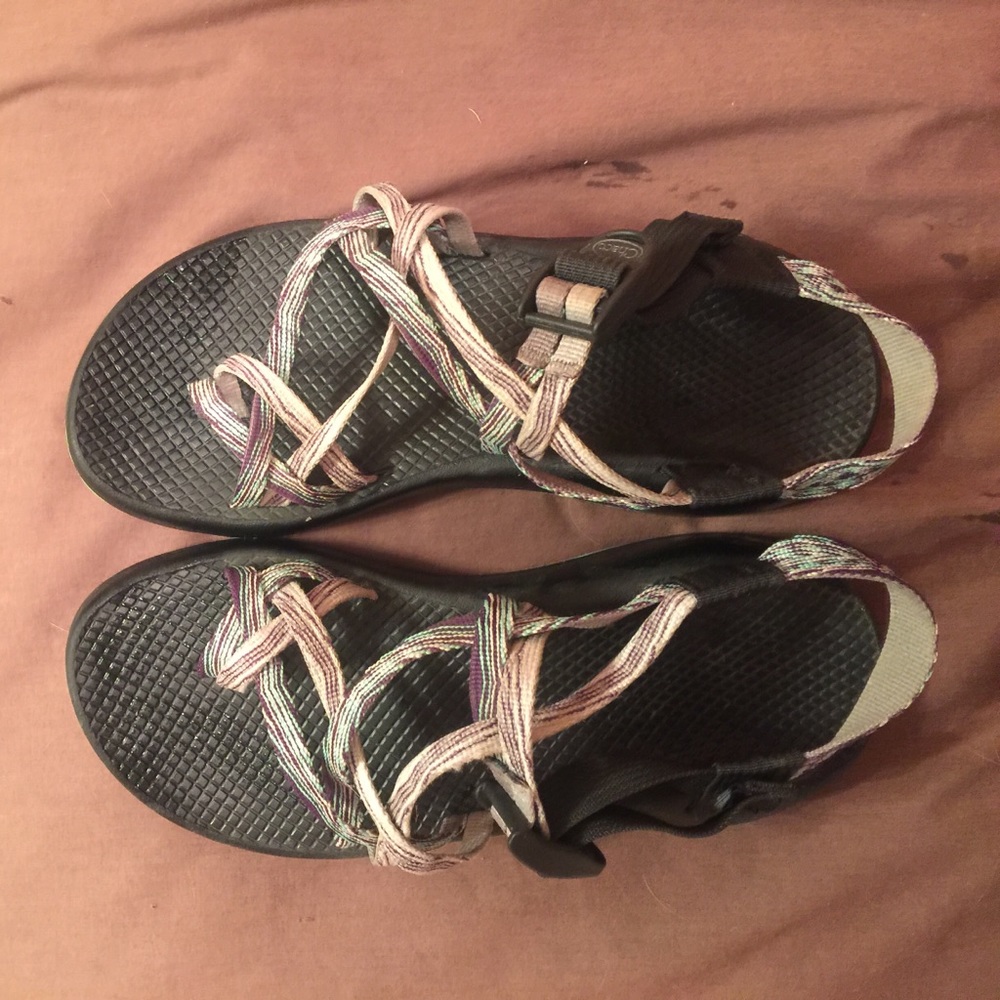 Chacos women size 8 worn a handful of times.