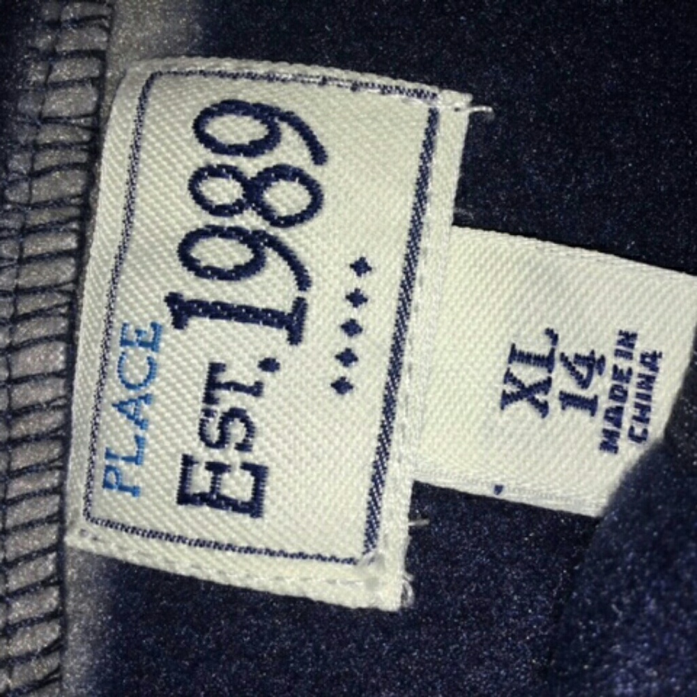 Fleece - Picture 2 of 2