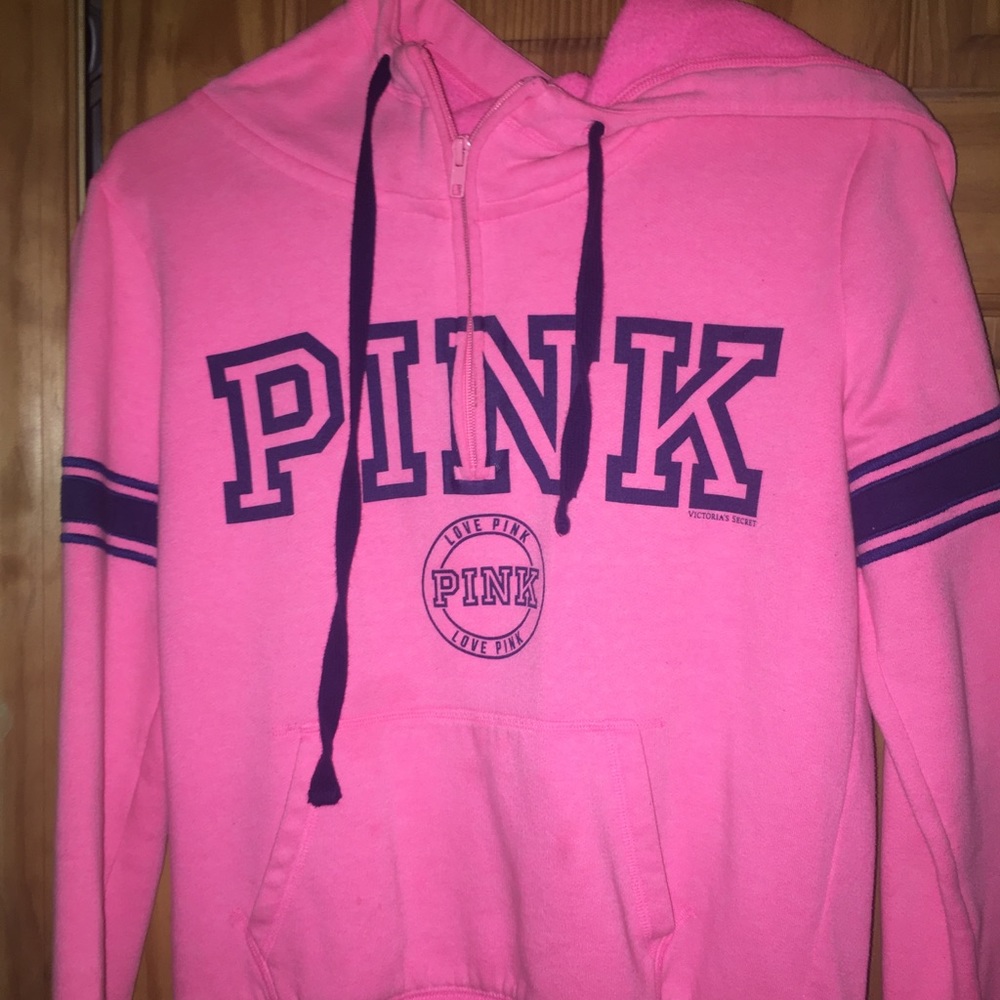 VS half zip