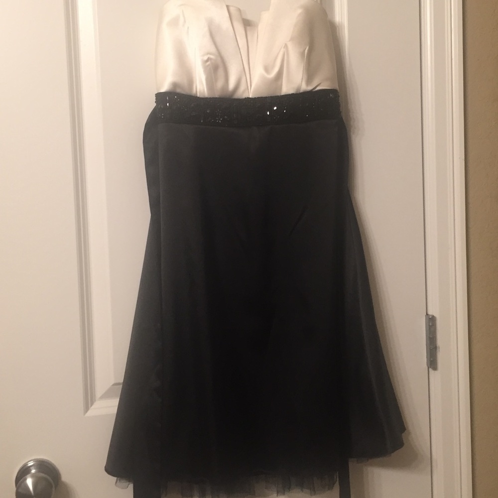 Black and cream short formal dress