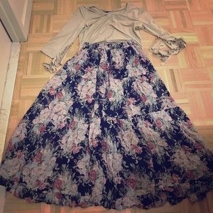 Vintage Hippie Floral Maxi Skirt