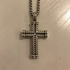David yurman chervon cross pendent