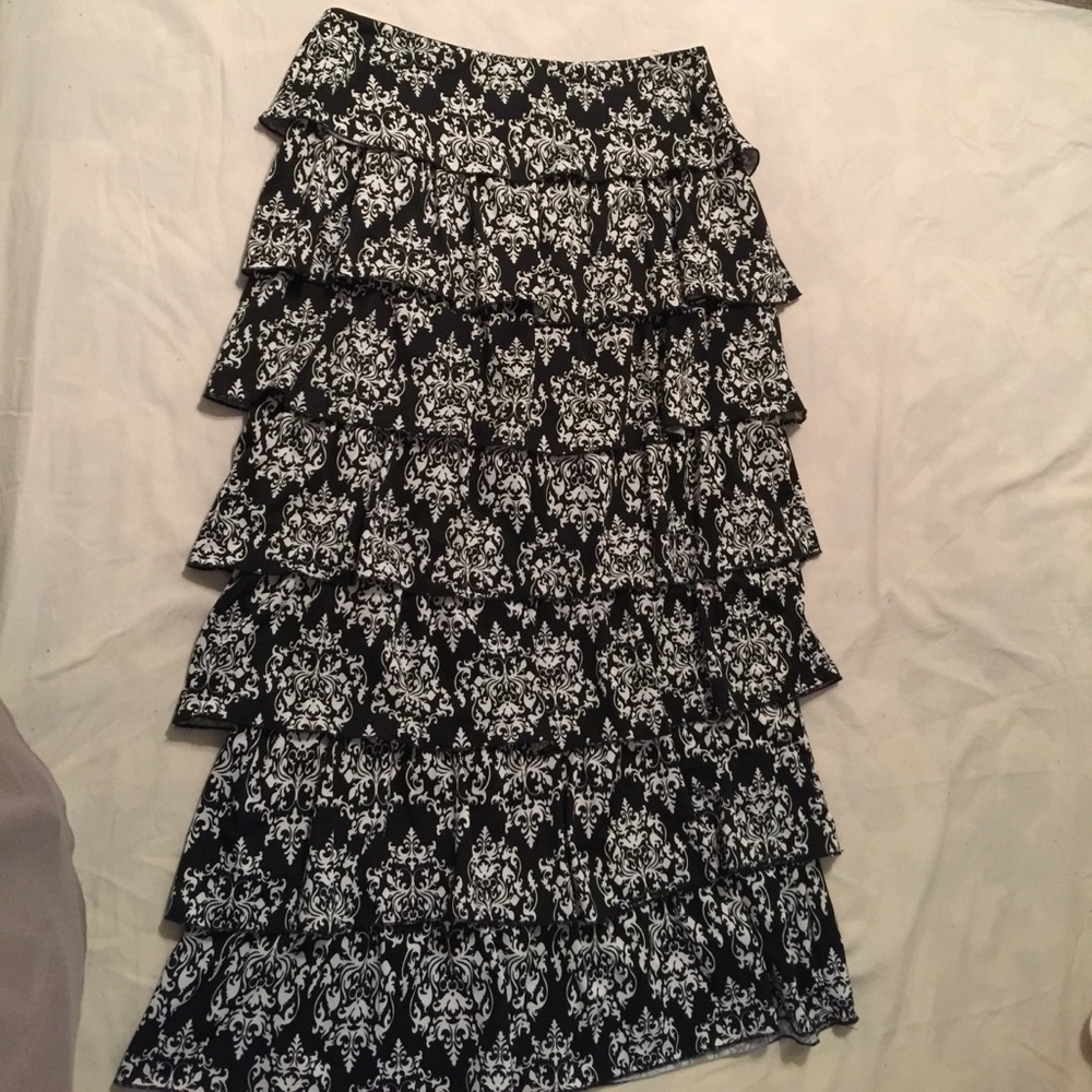 Cute dressy skirt :)