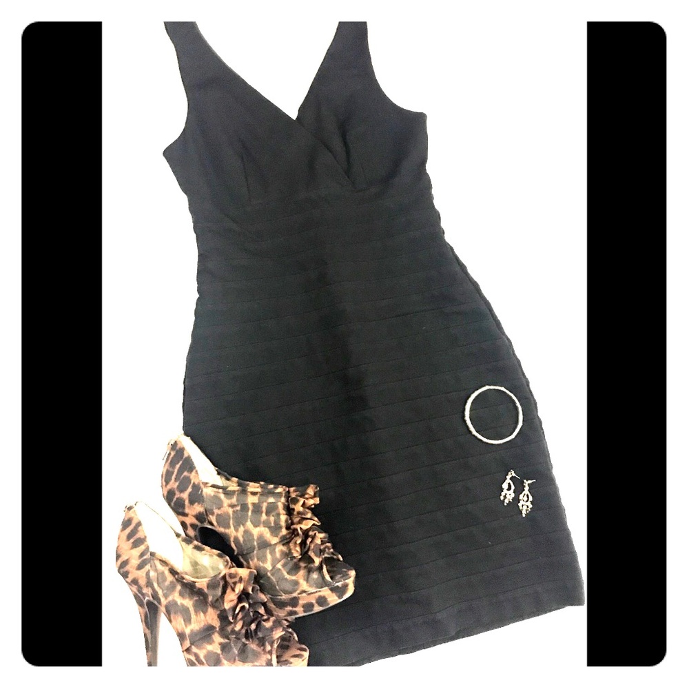🛑sold🛑Express bodycon bandage LBD size small