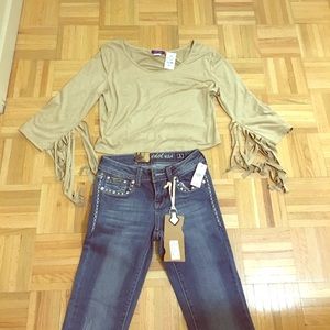 70's Inspired Velvet  Fringe Sleeved Crop Top!