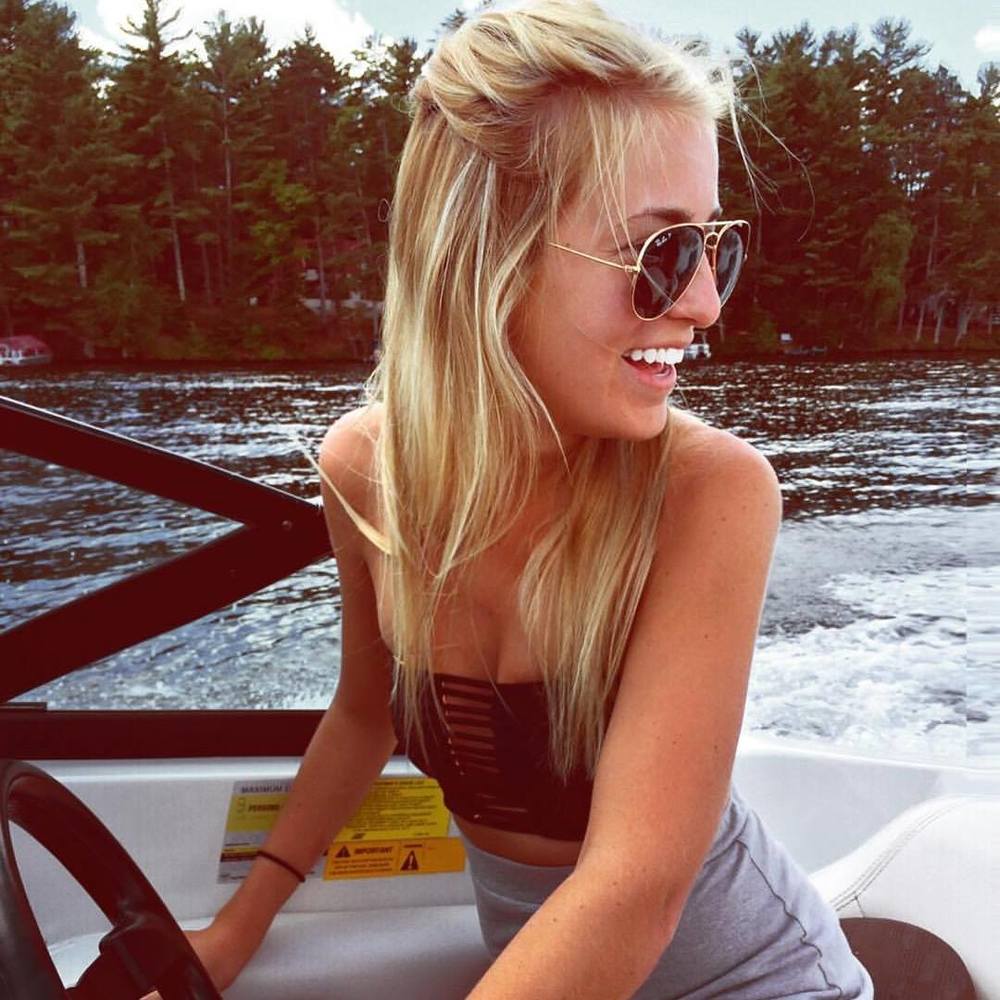 Meet your Posher, Angela