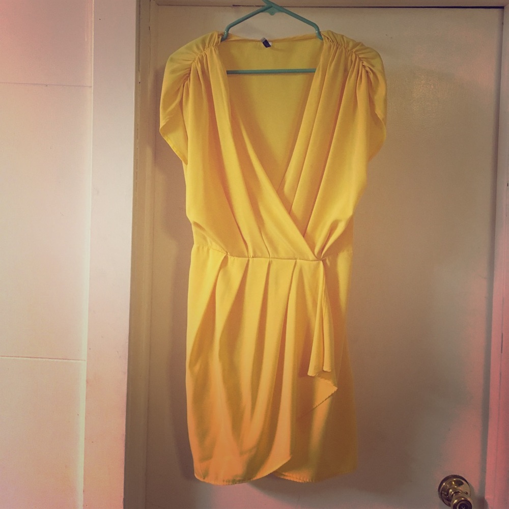 Yellow dress