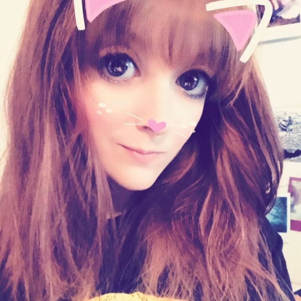 Meet your Posher, Courtney