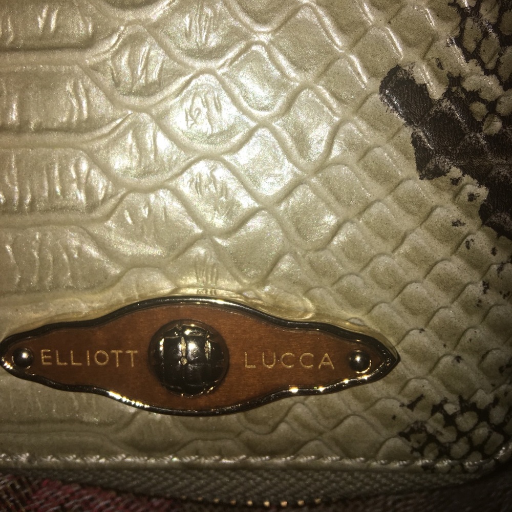 🍁🍂Elliot Lucca phone wristlet wallet🍁🍂