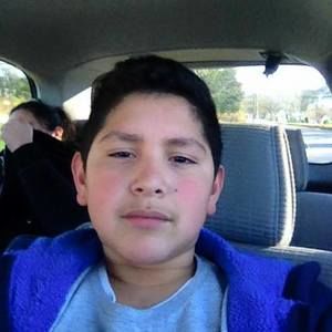 Meet your Posher, Adriel