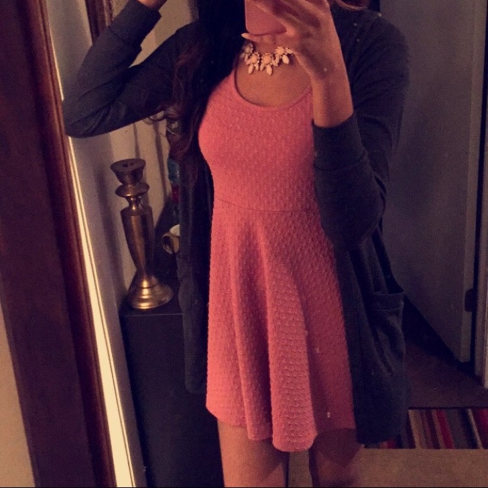 textured pinkish/purplish dress