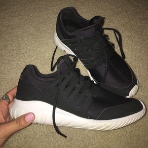 Adidas Tubular Radials
