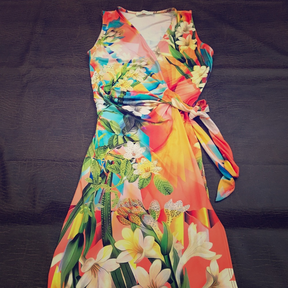 Hawaiian print cocktail wrap dress