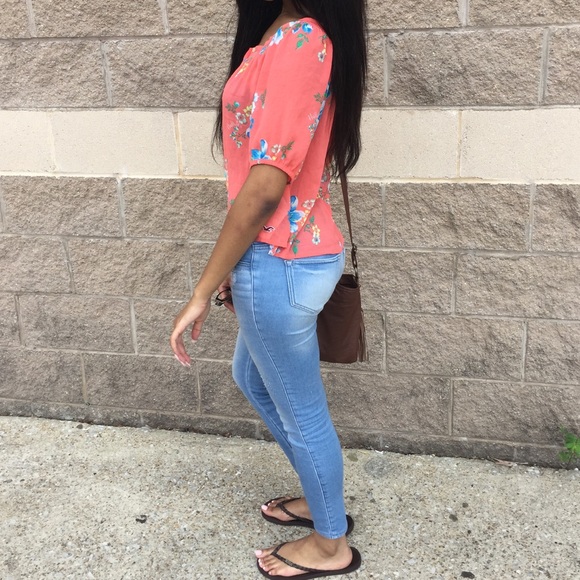 Hollister dressy top. - Picture 2 of 3