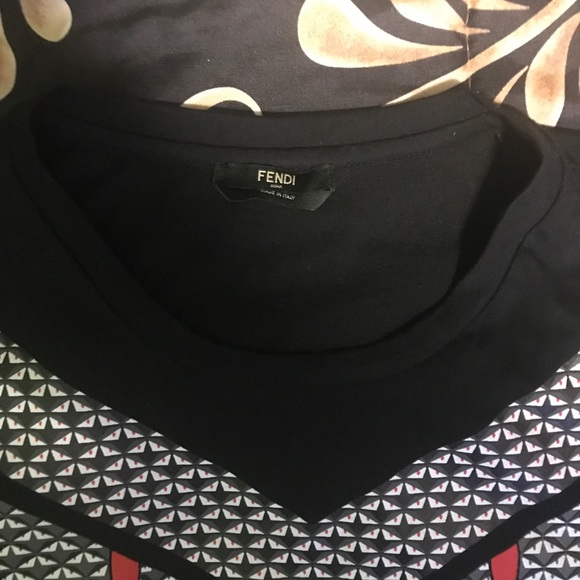 Fendi Tshirt.. Size 52. Never worn