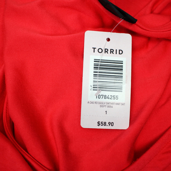 NWT Torrid 3/4 Sleeve Knit Dress- Sizes 00, 0 & 1x - Picture 3 of 3