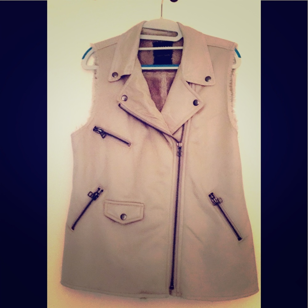 Trendy faux suede lined vest