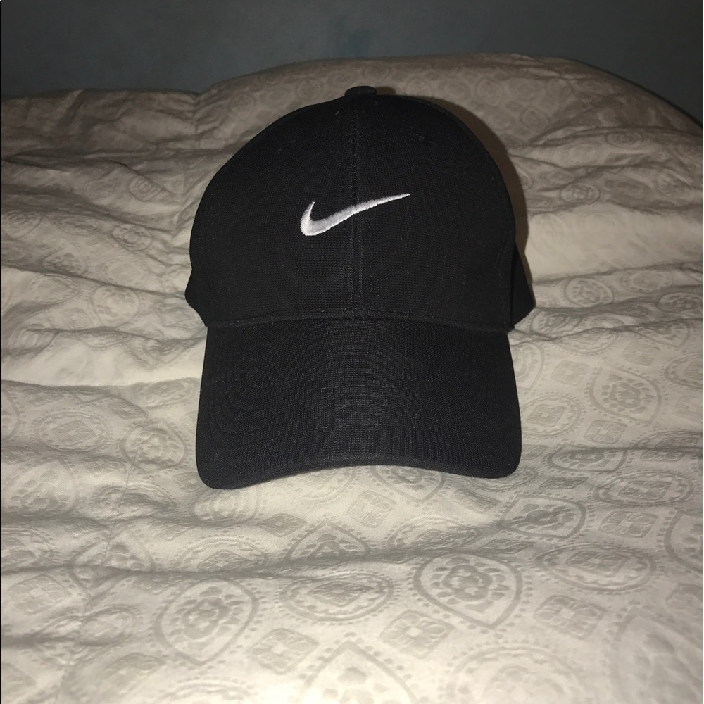 Women's Nike Baseball Cap Hat Black OS