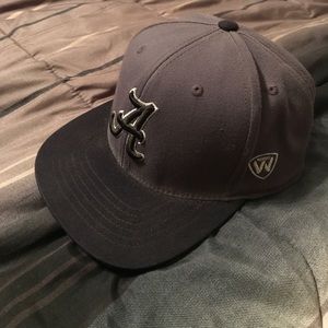 Accessories - Alabama Crimson Tide Football Hat Accessories - Alabama Crimson Tide Football Hat