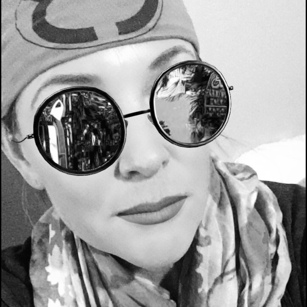 Meet your Posher, Kari