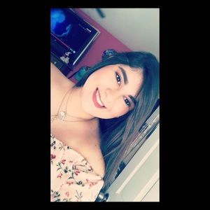 Meet your Posher, Mikaela