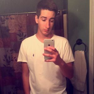 Meet your Posher, Zach