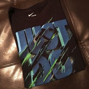 Nike Men's T-shirt