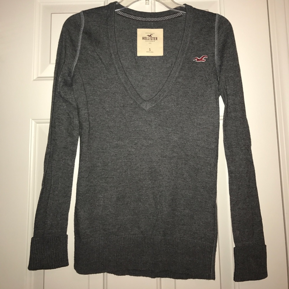 Hollister v-neck sweater