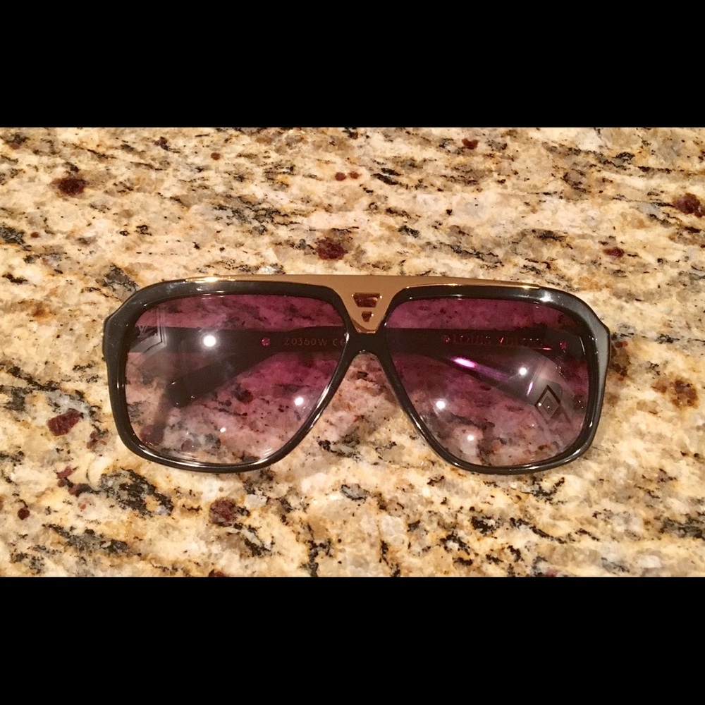 Louis Vuitton Evidence Sunglasses