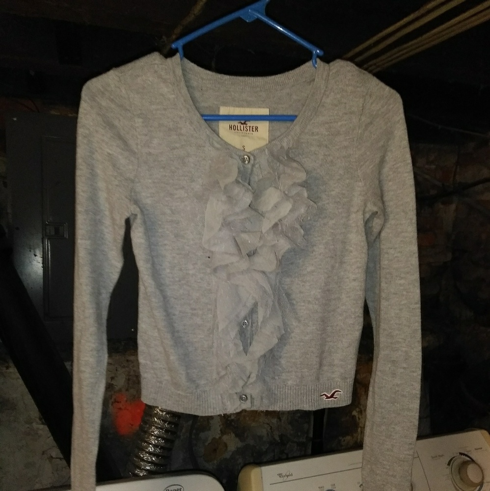 Hollister sweater