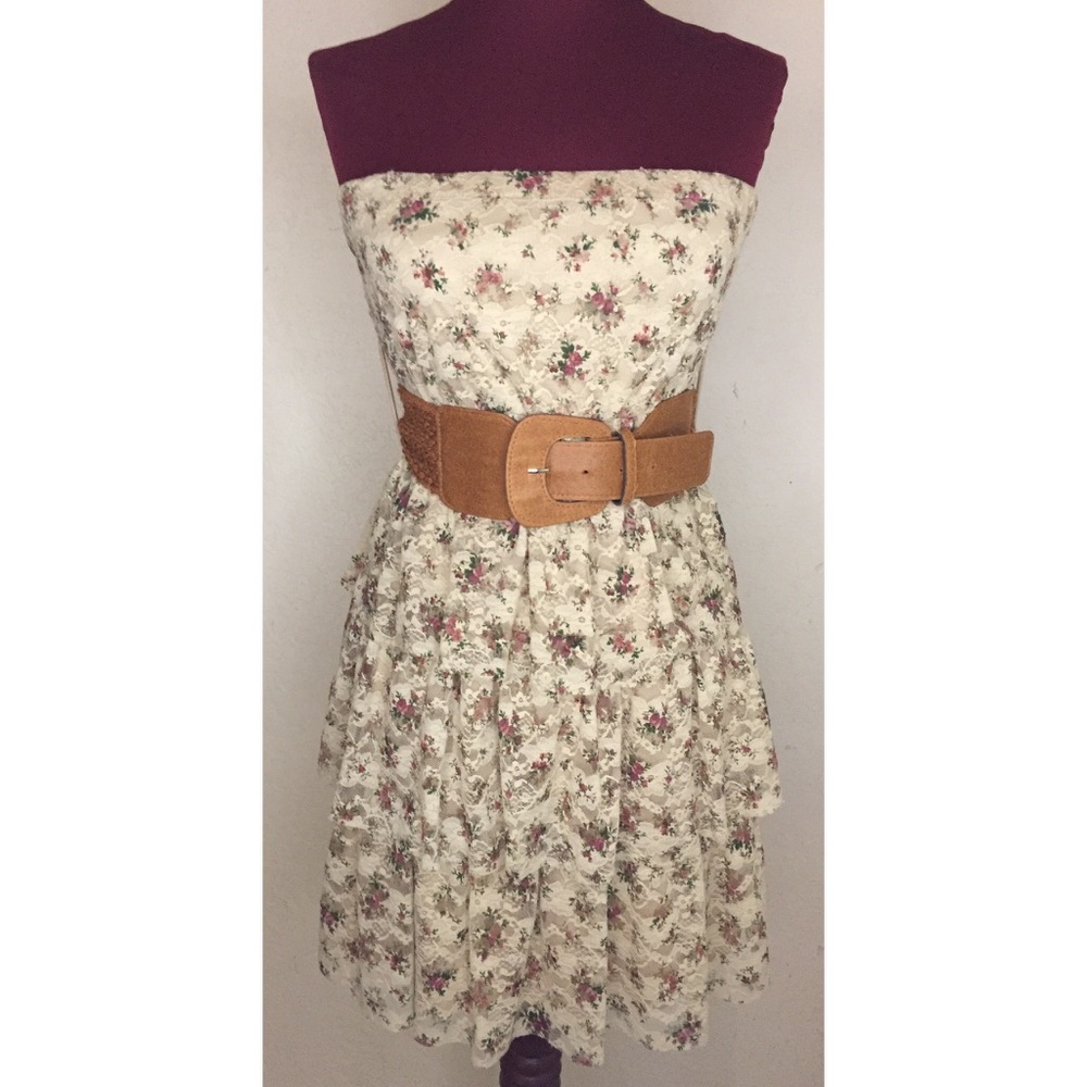 CUTE FLORAL RUFFLE DRESS