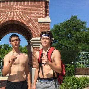 Meet your Posher, Cameron