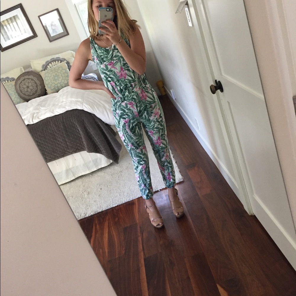 Patterned jumpsuit - Picture 2 of 5