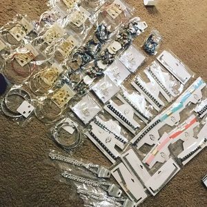 Jewelry for sale..inbox if interested.