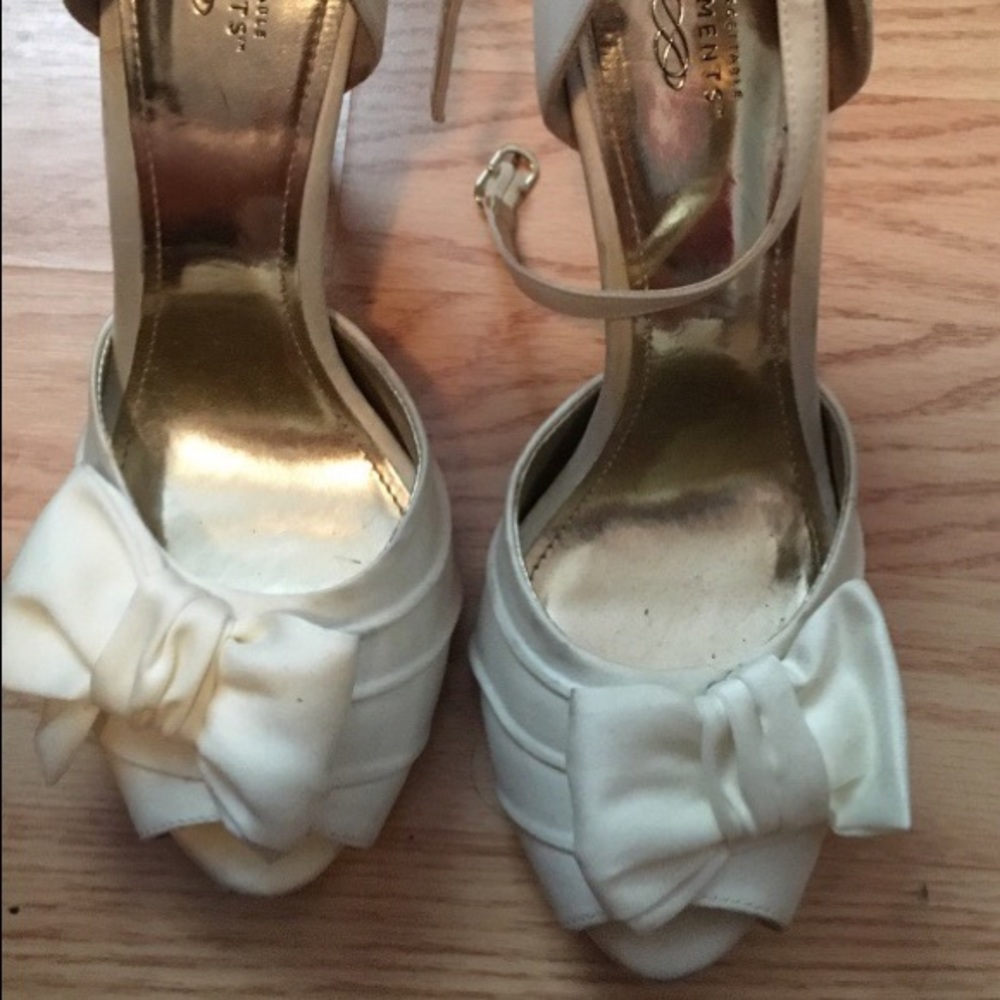 Cream Heels