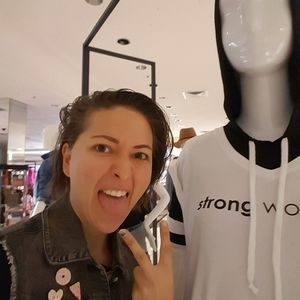 Meet your Posher, Stephanie