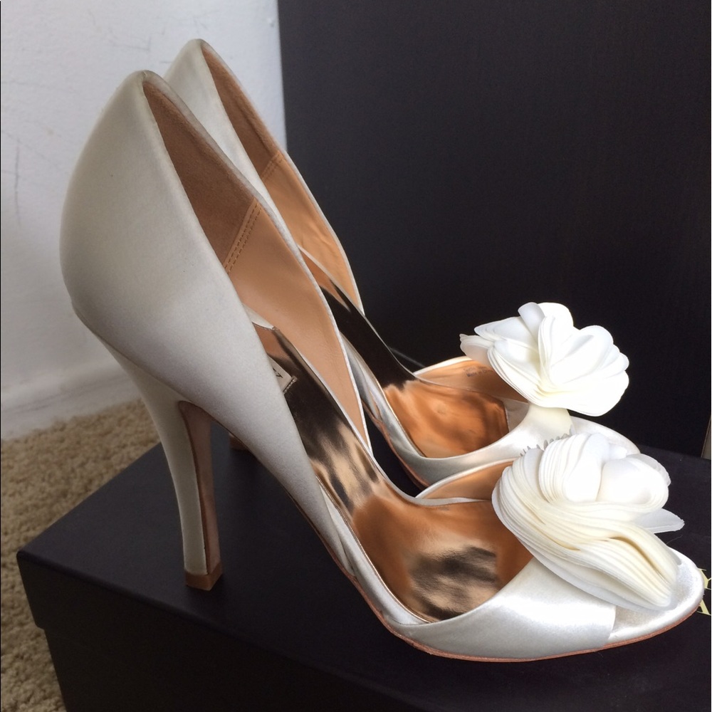 Badgley Mischka, white satin heals!