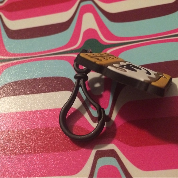 Smore's Keychain! 🍫 - Picture 5 of 7
