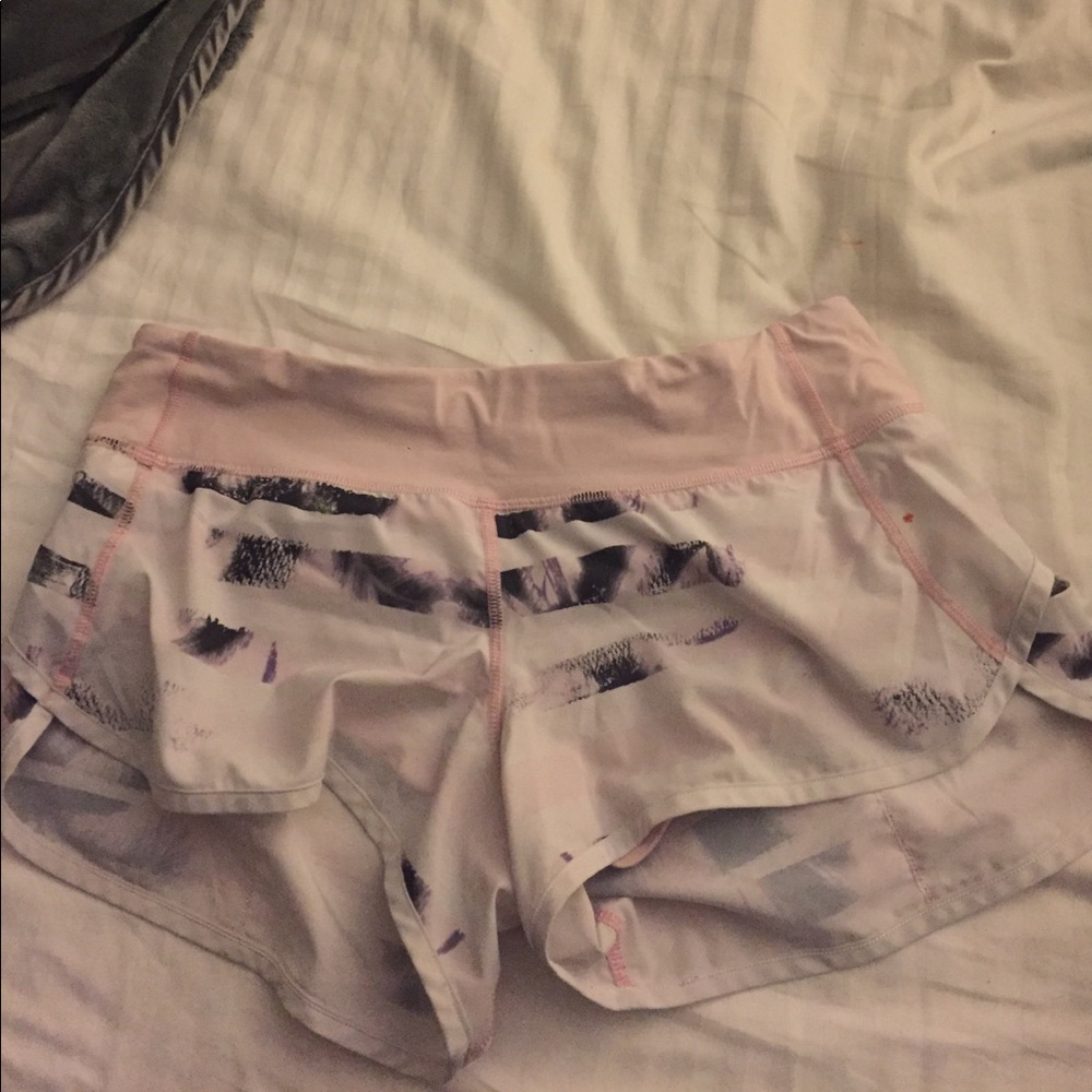 lulu lemon speed shorts
