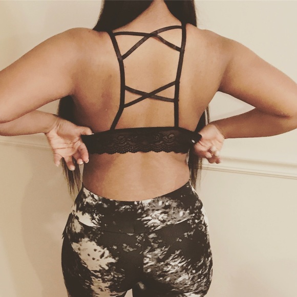 Top - Picture 3 of 4