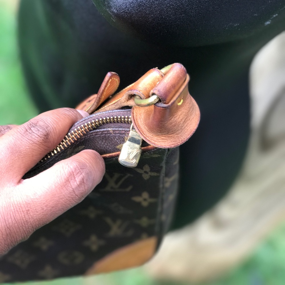 ✨Authentic✨ Louis Vuitton Boulogne Bag - Picture 4 of 8