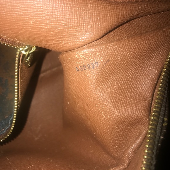 ✨Authentic✨ Louis Vuitton Boulogne Bag - Picture 6 of 8