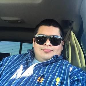 Meet your Posher, Adan