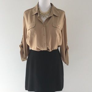 😲LOWEST PRICE‼️Like New Tan Lightweight Blouse